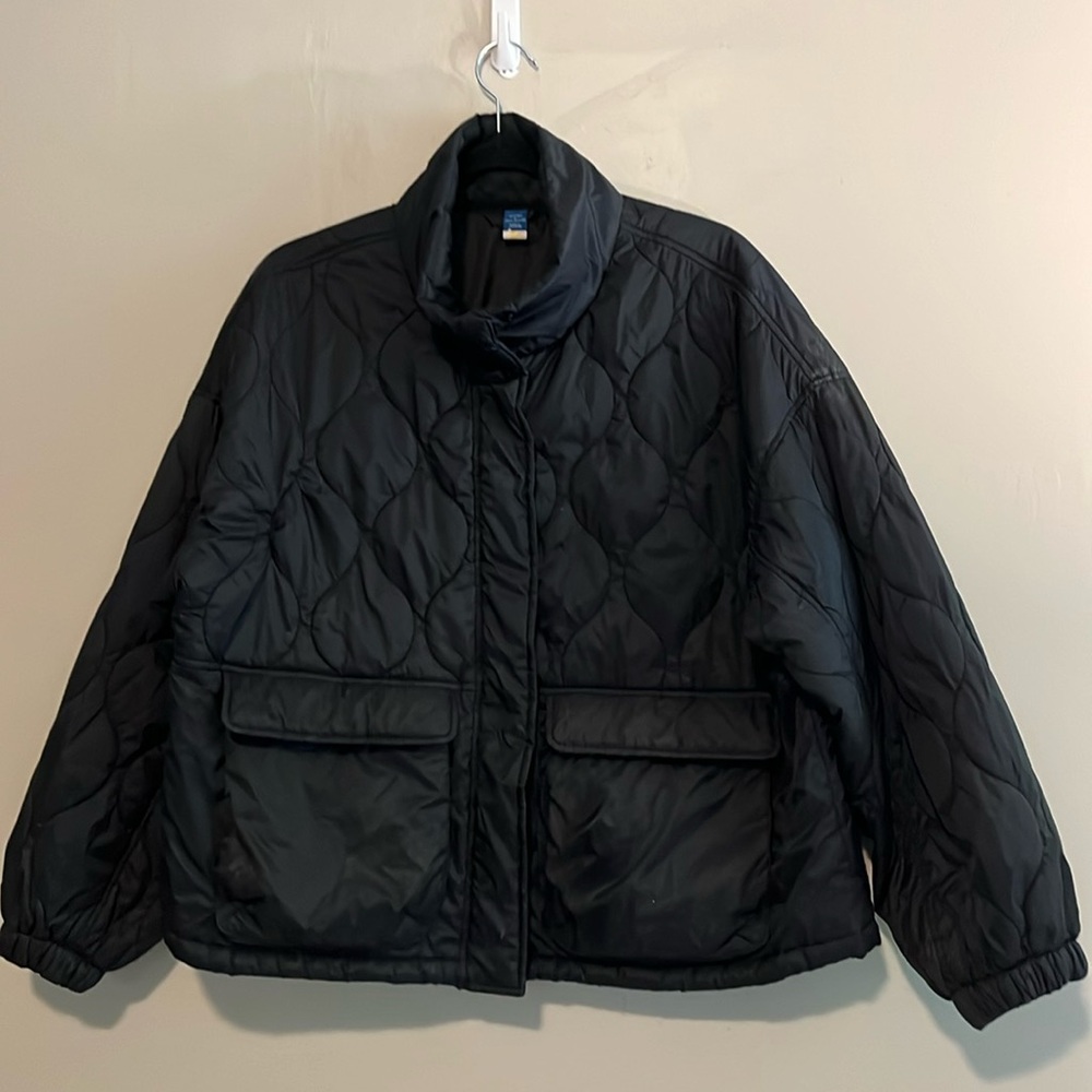 Simple adjustable waist and hem puff jacket